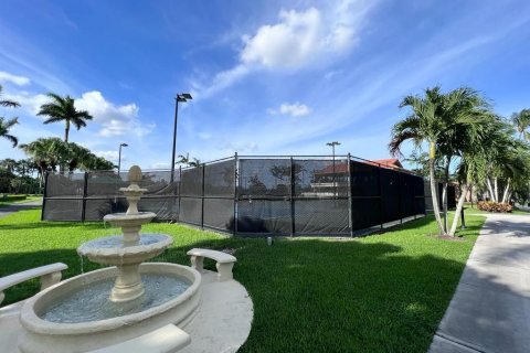 Townhouse in Doral, Florida 3 bedrooms, 176.51 sq.m. № 1224505 - photo 3