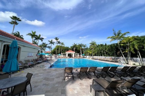 Townhouse in Doral, Florida 3 bedrooms, 176.51 sq.m. № 1224505 - photo 9