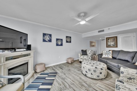 Condominio en venta en Destin, Florida, 2 dormitorios, 117.24 m2 № 559630 - foto 1