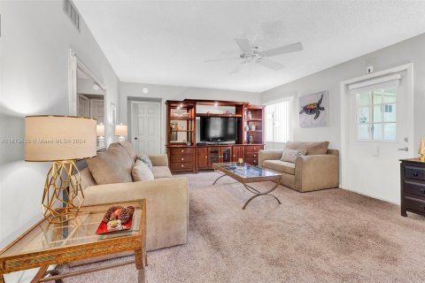 Copropriété à vendre à Greenacres, Floride: 2 chambres, 85.66 m2 № 1412253 - photo 12