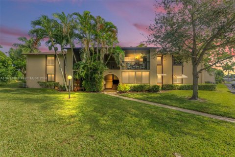 Copropriété à vendre à Greenacres, Floride: 2 chambres, 85.66 m2 № 1412253 - photo 1