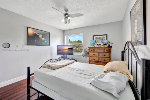 Condo in Davie, Florida, 2 bedrooms  № 1418600 - photo 26