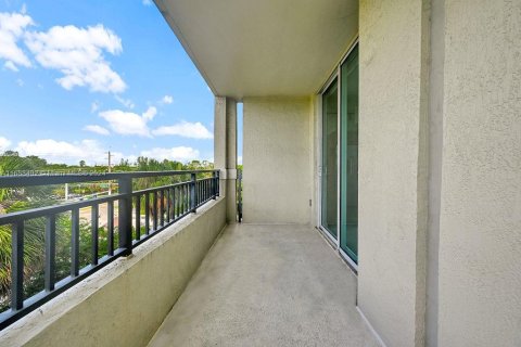 Condo in Fort Lauderdale, Florida, 1 bedroom  № 1418247 - photo 22