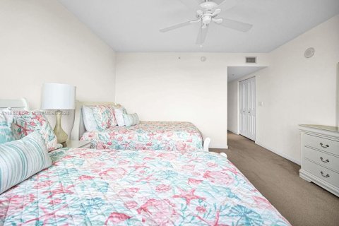 Condo in Fort Lauderdale, Florida, 1 bedroom  № 1418247 - photo 18