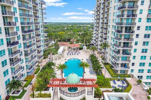 Condo in Fort Lauderdale, Florida, 1 bedroom  № 1418247 - photo 3