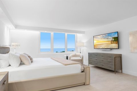 Condominio en alquiler en Miami Beach, Florida, 3 dormitorios, 178.37 m2 № 69882 - foto 25