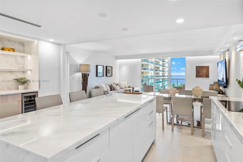 Copropriété à louer à Miami Beach, Floride: 3 chambres, 178.37 m2 № 69882 - photo 11