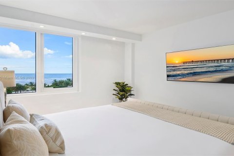 Copropriété à louer à Miami Beach, Floride: 3 chambres, 178.37 m2 № 69882 - photo 13