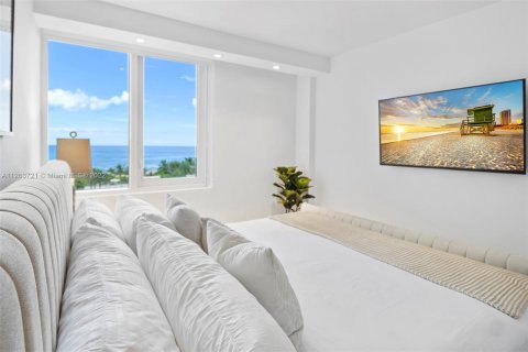 Copropriété à louer à Miami Beach, Floride: 3 chambres, 178.37 m2 № 69882 - photo 14