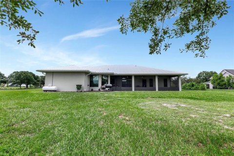 House in Okeechobee, Florida 4 bedrooms, 218.78 sq.m. № 1302393 - photo 5