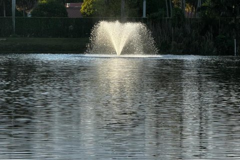 Villa ou maison à vendre à West Palm Beach, Floride: 4 chambres, 398.36 m2 № 1146207 - photo 27