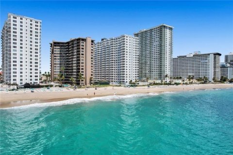 Condominio en venta en Fort Lauderdale, Florida, 2 dormitorios, 141.21 m2 № 1146201 - foto 9