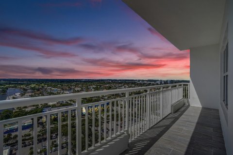 Condo in Fort Lauderdale, Florida, 2 bedrooms  № 1146201 - photo 3