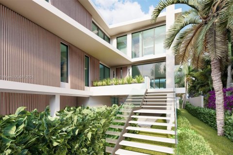 Casa en venta en Miami Beach, Florida, 6 dormitorios, 637.96 m2 № 1162461 - foto 18