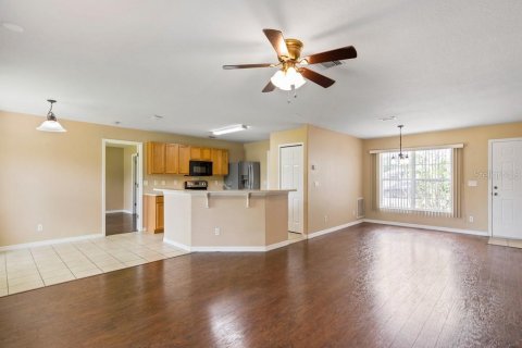 House in Vero Beach, Florida 3 bedrooms, 145.21 sq.m. № 1165339 - photo 9