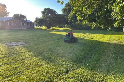 Terreno en venta en Pahokee, Florida № 1168580 - foto 2