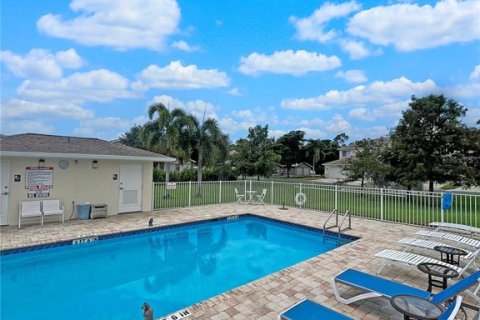 Condominio en venta en Fort Myers, Florida, 3 dormitorios, 123.75 m2 № 1344965 - foto 16