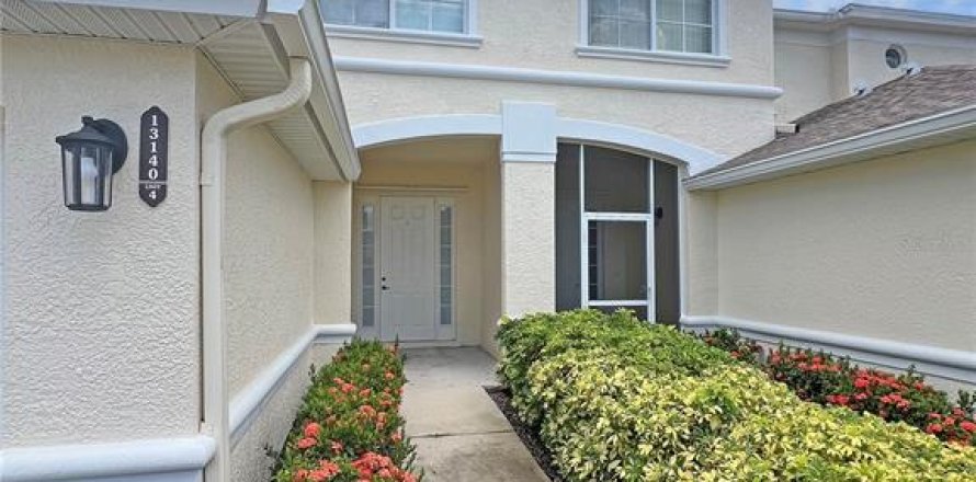 Condominio en Fort Myers, Florida, 3 dormitorios  № 1344965