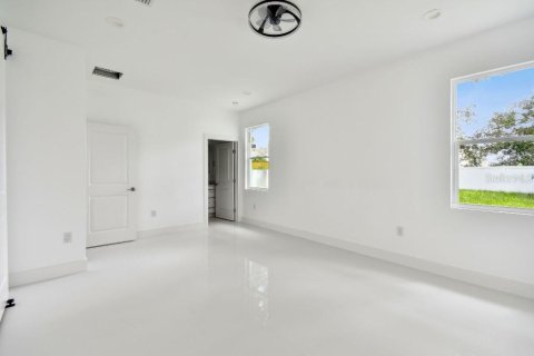 Villa ou maison à vendre à Lutz, Floride: 4 chambres, 207.92 m2 № 1307138 - photo 20