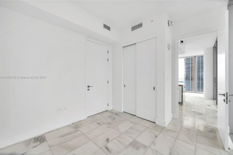 Condo in Miami, Florida, 2 bedrooms  № 1348009 - photo 24