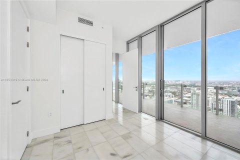 Condo in Miami, Florida, 2 bedrooms  № 1348009 - photo 23