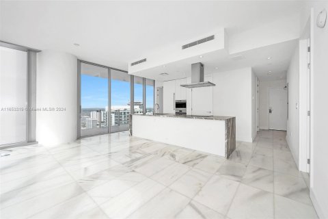 Condo in Miami, Florida, 2 bedrooms  № 1348009 - photo 6