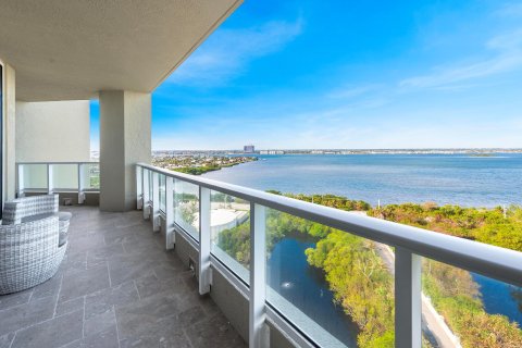 Copropriété à vendre à Riviera Beach, Floride: 4 chambres, 360.74 m2 № 966038 - photo 9