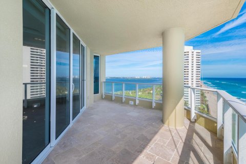 Condominio en venta en Riviera Beach, Florida, 4 dormitorios, 360.74 m2 № 966038 - foto 13