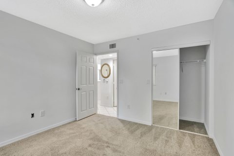 Copropriété à vendre à Tamarac, Floride: 2 chambres, 139.35 m2 № 1168746 - photo 5