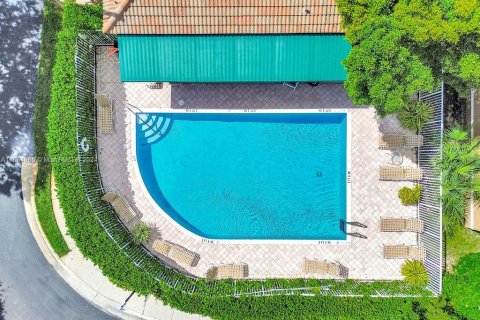 Villa ou maison à louer à Sunrise, Floride: 3 chambres, 117.34 m2 № 1351789 - photo 26