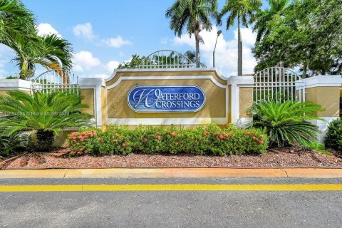 Casa en alquiler en Sunrise, Florida, 3 dormitorios, 117.34 m2 № 1351789 - foto 24