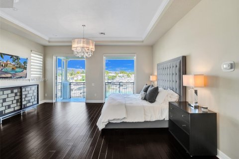 Villa ou maison à vendre à Hollywood, Floride: 6 chambres, 459.49 m2 № 1153528 - photo 7