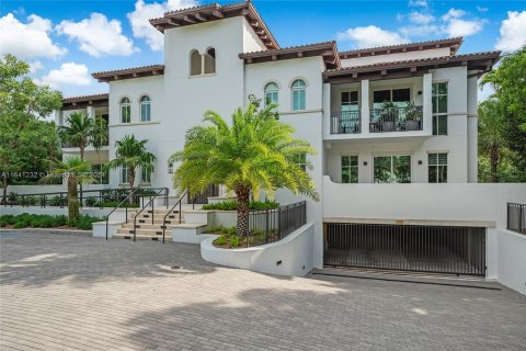 Condominio en venta en Coral Gables, Florida, 3 dormitorios, 259.29 m2 № 1321558 - foto 24