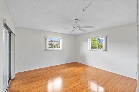 Casa en venta en Tamarac, Florida, 2 dormitorios, 116.03 m2 № 998461 - foto 19