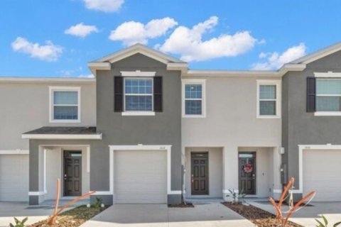 Townhouse in Wesley Chapel, Florida 3 bedrooms, 155.43 sq.m. № 1339766 - photo 1