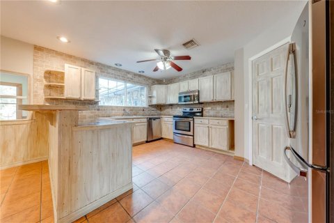 Casa en venta en Saint Cloud, Florida, 5 dormitorios, 329.15 m2 № 1339767 - foto 11