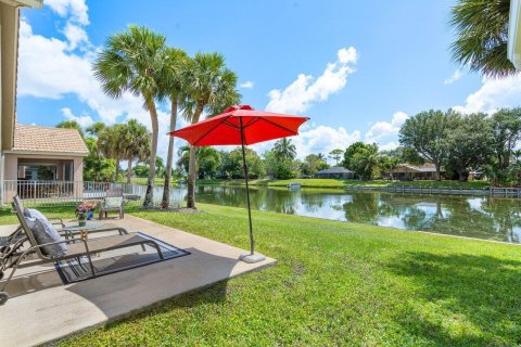 Villa ou maison à vendre à Royal Palm Beach, Floride: 3 chambres, 145.86 m2 № 1151888 - photo 25