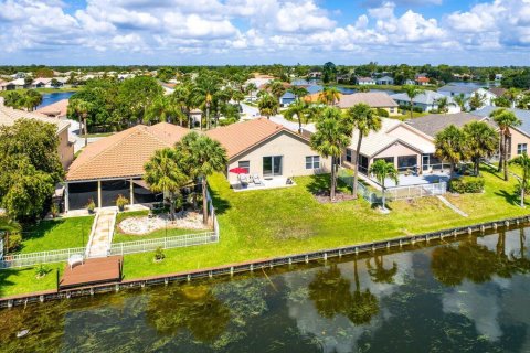 Villa ou maison à vendre à Royal Palm Beach, Floride: 3 chambres, 145.86 m2 № 1151888 - photo 29