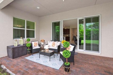 Villa ou maison à vendre à Lake Worth, Floride: 5 chambres, 286.6 m2 № 860446 - photo 4