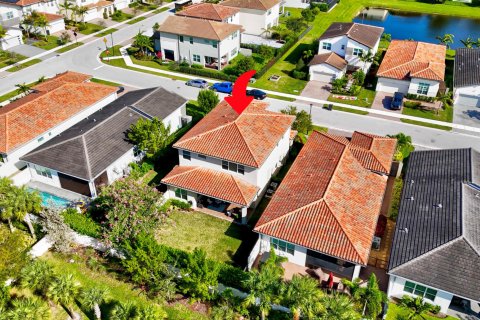 Casa en venta en Lake Worth, Florida, 5 dormitorios, 286.6 m2 № 860446 - foto 13