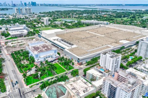 Condo in Miami Beach, Florida, 1 bedroom  № 1429716 - photo 28