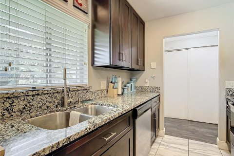 Casa en venta en Orlando, Florida, 3 dormitorios, 158.21 m2 № 1347869 - foto 12