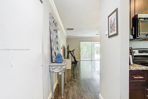 Casa en venta en Orlando, Florida, 3 dormitorios, 158.21 m2 № 1347869 - foto 9