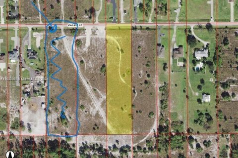 Terreno en venta en Naples, Florida № 1293549 - foto 1