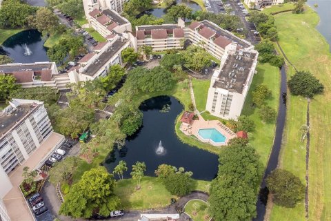 Condominio en venta en Lauderhill, Florida, 2 dormitorios, 106.65 m2 № 1394241 - foto 27