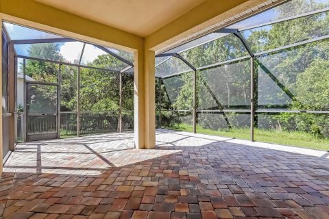 Villa ou maison à louer à Land O' Lakes, Floride: 3 chambres, 203.46 m2 № 1343892 - photo 16