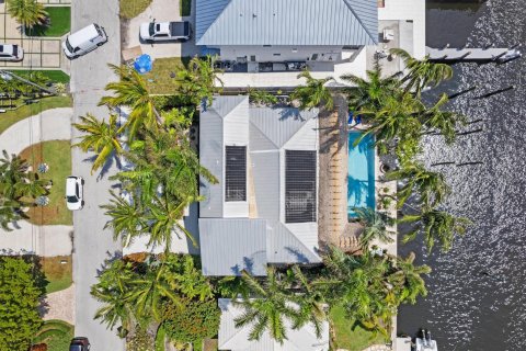 House in Boynton Beach, Florida 4 bedrooms, 281.12 sq.m. № 1097917 - photo 3
