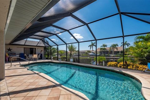 Villa ou maison à vendre à Punta Gorda, Floride: 3 chambres, 208.19 m2 № 1286064 - photo 6