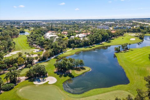 Villa ou maison à vendre à West Palm Beach, Floride: 4 chambres, 294.69 m2 № 788059 - photo 3