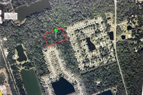 Terreno en venta en Edgewater, Florida № 1350508 - foto 1